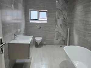 Townhouse/Cluster to Rent in Marlborough