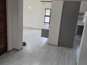 Townhouse/Cluster to Rent in Marlborough