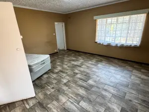 Commercial Property to Rent in Borrowdale