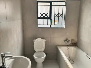 4 Bedroom House to Rent in Southview Park