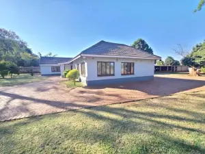4 Bedroom House to Rent in Mount Pleasant