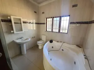 4 Bedroom House to Rent in Mount Pleasant