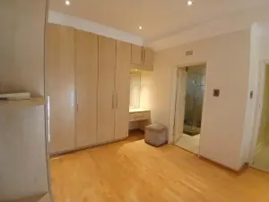 6 Bedroom House to Rent in Mount Pleasant