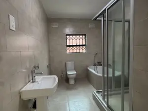 Townhouse/Complex/Cluster to Rent in Mount Pleasant