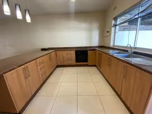2 Bedroom Cottage/Garden Flat to Rent in Avondale