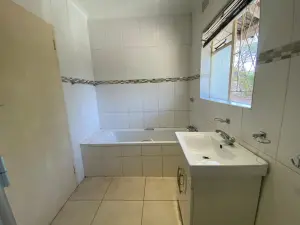 2 Bedroom Cottage/Garden Flat to Rent in Avondale