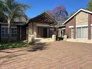 Townhouse/Complex/Cluster to Rent