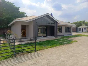 Townhouse/Complex/Cluster for Sale
