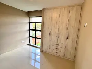 Townhouse/Complex/Cluster to Rent in Strathaven