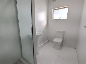 Townhouse/Complex/Cluster to Rent in Newlands