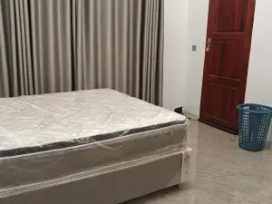 5 Bedroom House to Rent in Mount Pleasant Heights