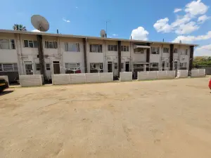 Cottage/Garden Flat for Sale