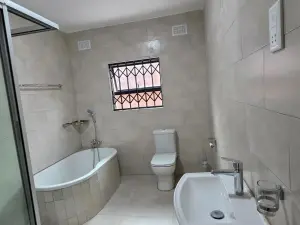 2 Bedroom Cottage/Garden Flat to Rent in Mount Pleasant