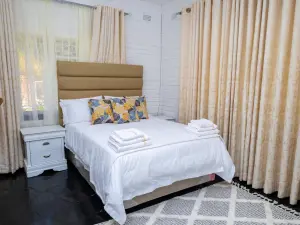 3 Bedroom House to Rent in Greengrove