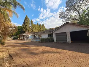 4 Bedroom House to Rent in Borrowdale