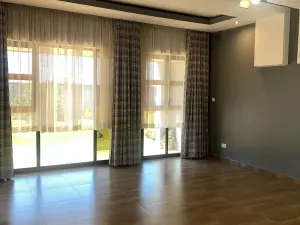 4 Bedroom House to Rent in Mount Pleasant Heights