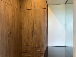 4 Bedroom House to Rent in Mount Pleasant Heights