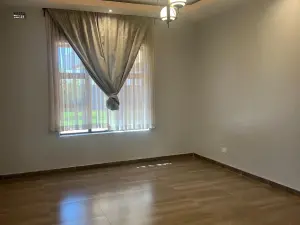4 Bedroom House to Rent in Mount Pleasant Heights
