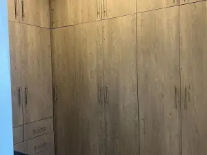 4 Bedroom House to Rent in Mount Pleasant Heights