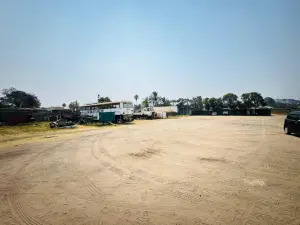 Industrial Property to Rent in Waterfalls