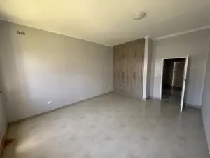 4 Bedroom House to Rent in Arlington