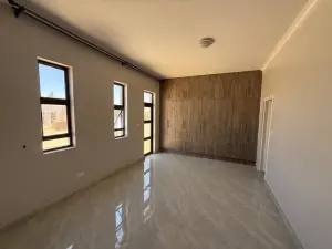 4 Bedroom House to Rent in Arlington