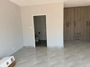 Townhouse/Complex/Cluster to Rent in Bluff Hill