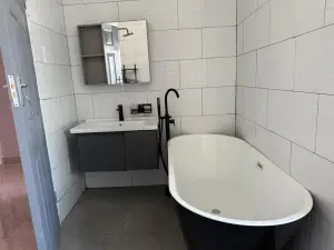 Townhouse/Complex/Cluster to Rent in Bluff Hill
