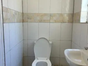 Commercial Property to Rent in Eastlea