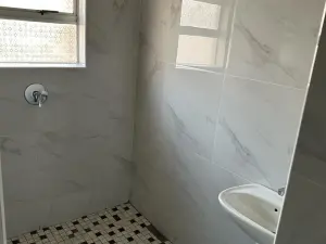 Flat/Apartment to Rent in Madokero Estates