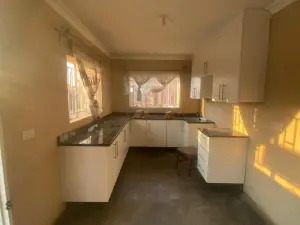 2 Bedroom House to Rent in Tynwald
