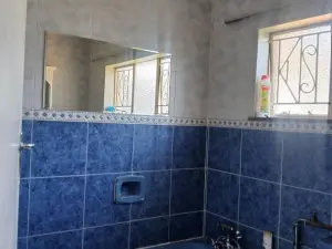 Townhouse/Complex/Cluster to Rent in Avondale West