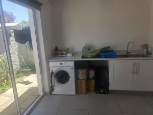 Townhouse/Complex/Cluster to Rent in Newlands