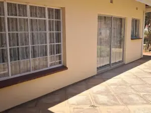 Townhouse/Complex/Cluster to Rent in Mount Pleasant