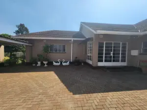 Commercial Property to Rent in Belvedere