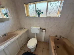 Townhouse/Complex/Cluster to Rent in Avondale West