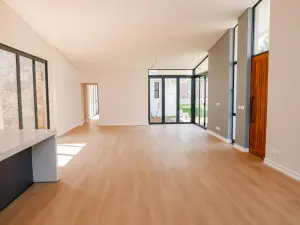 Townhouse/Complex/Cluster to Rent in Newlands