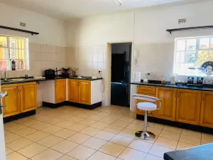 Townhouse/Complex/Cluster to Rent in Mount Pleasant