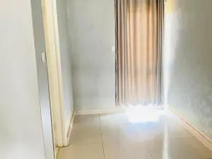 Townhouse/Complex/Cluster to Rent in Borrowdale