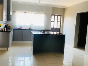 Townhouse/Complex/Cluster to Rent in Borrowdale