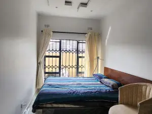 4 Bedroom House to Rent in Aspindale Park