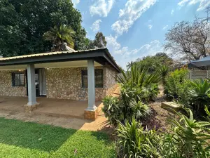 Townhouse/Complex/Cluster to Rent in Marlborough
