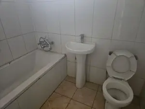 Office to Rent in Eastlea