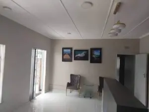 Office to Rent in Eastlea