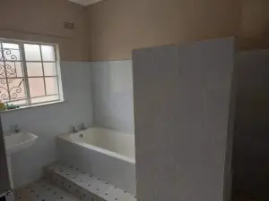 Office to Rent in Eastlea