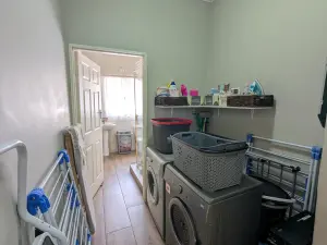 3 Bedroom Cottage/Garden Flat to Rent in Newlands