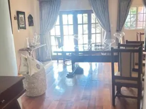 7 Bedroom House to Rent in The Grange