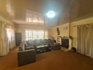 5 Bedroom House to Rent in Westgate