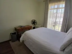 Townhouse/Complex/Cluster to Rent in Avondale