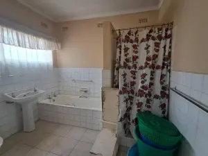 3 Bedroom House to Rent in Sunridge